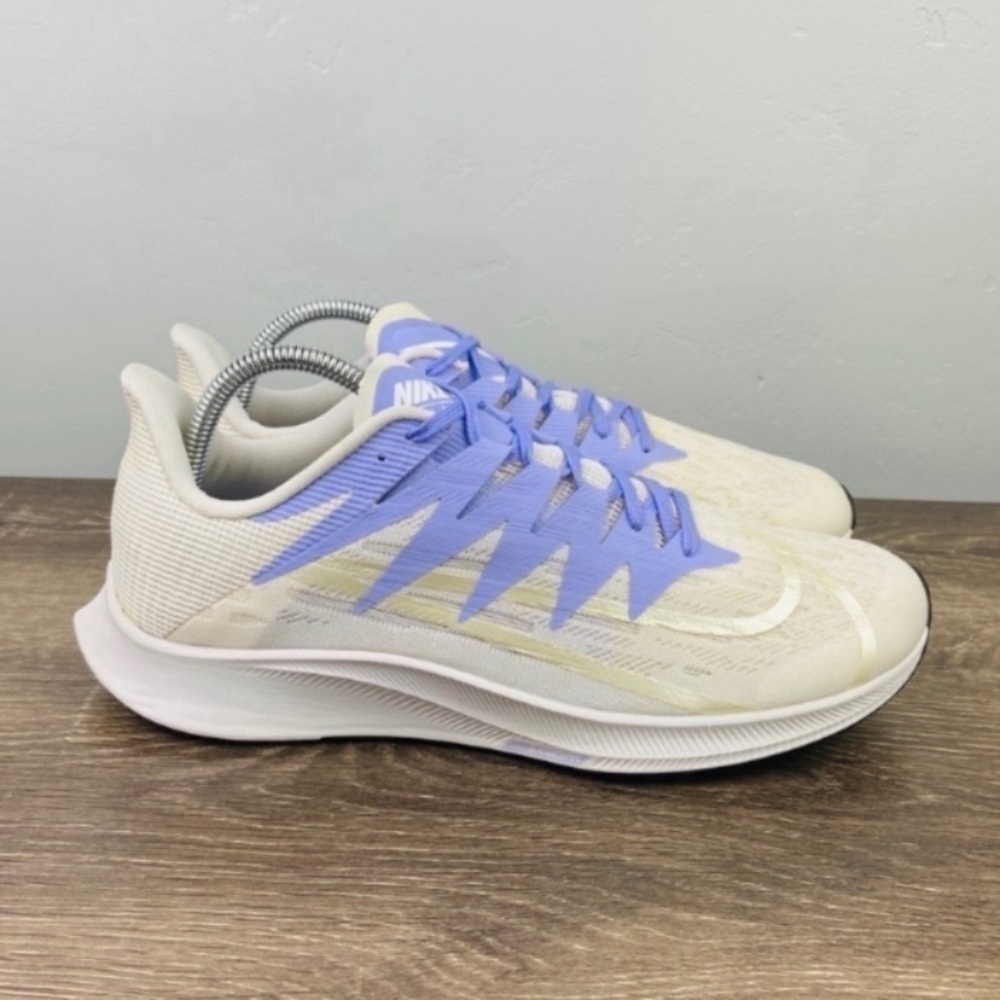 NEW Nike Zoom Rival Fly